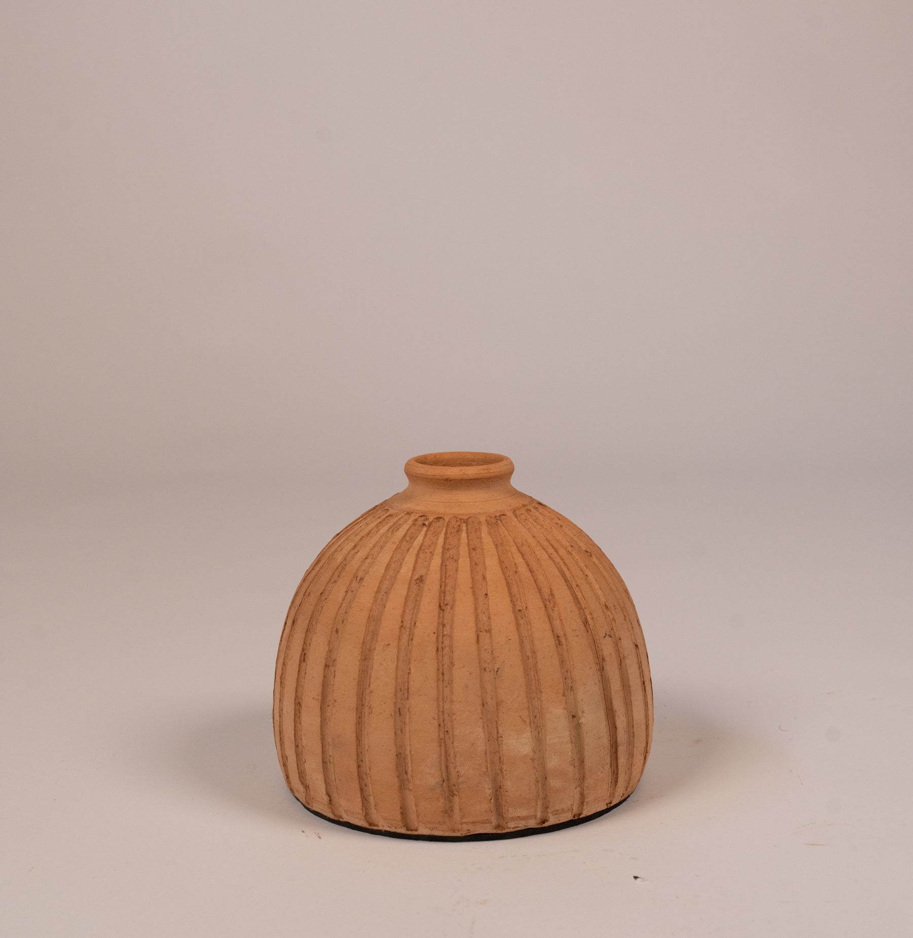 The Ashen Dome vase